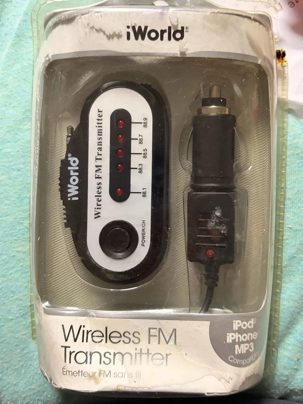 iWorld Black Wireless FM Transmitter for iPod iPhone MP3